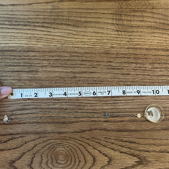 Laura J Mixed Metal Pendant Necklace Mixed Tones Excellent Condition - Picture 5 of 5